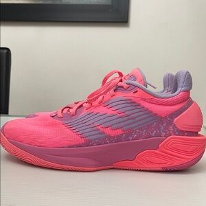 NEW BALANCE TWO WXY v5 “ULTRA PINK” BASKETBALL SNEAKERS MENS SIZE 11